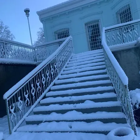 Villaombrosa *