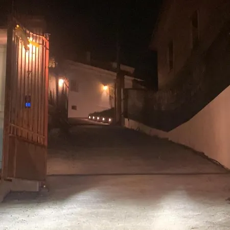 Villaombrosa Nocleg ze śniadaniem 3*